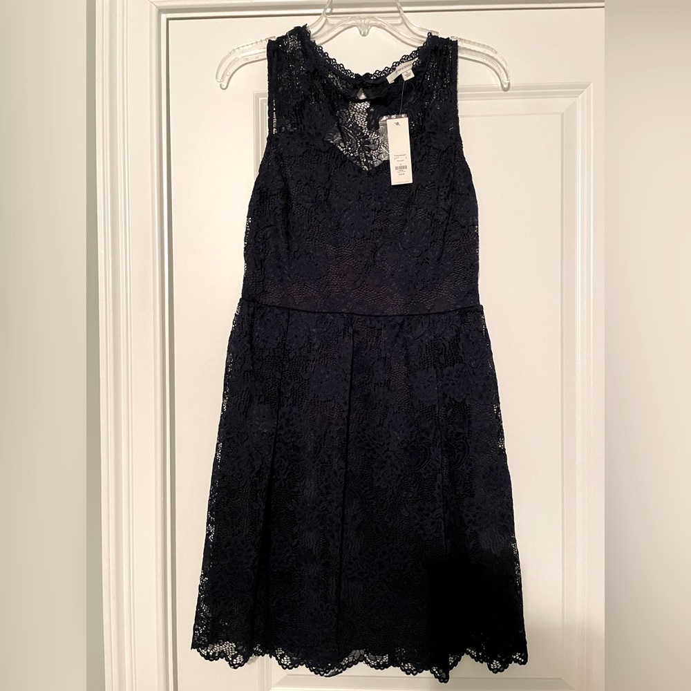 Large navy Francesca’s sleeveless dress